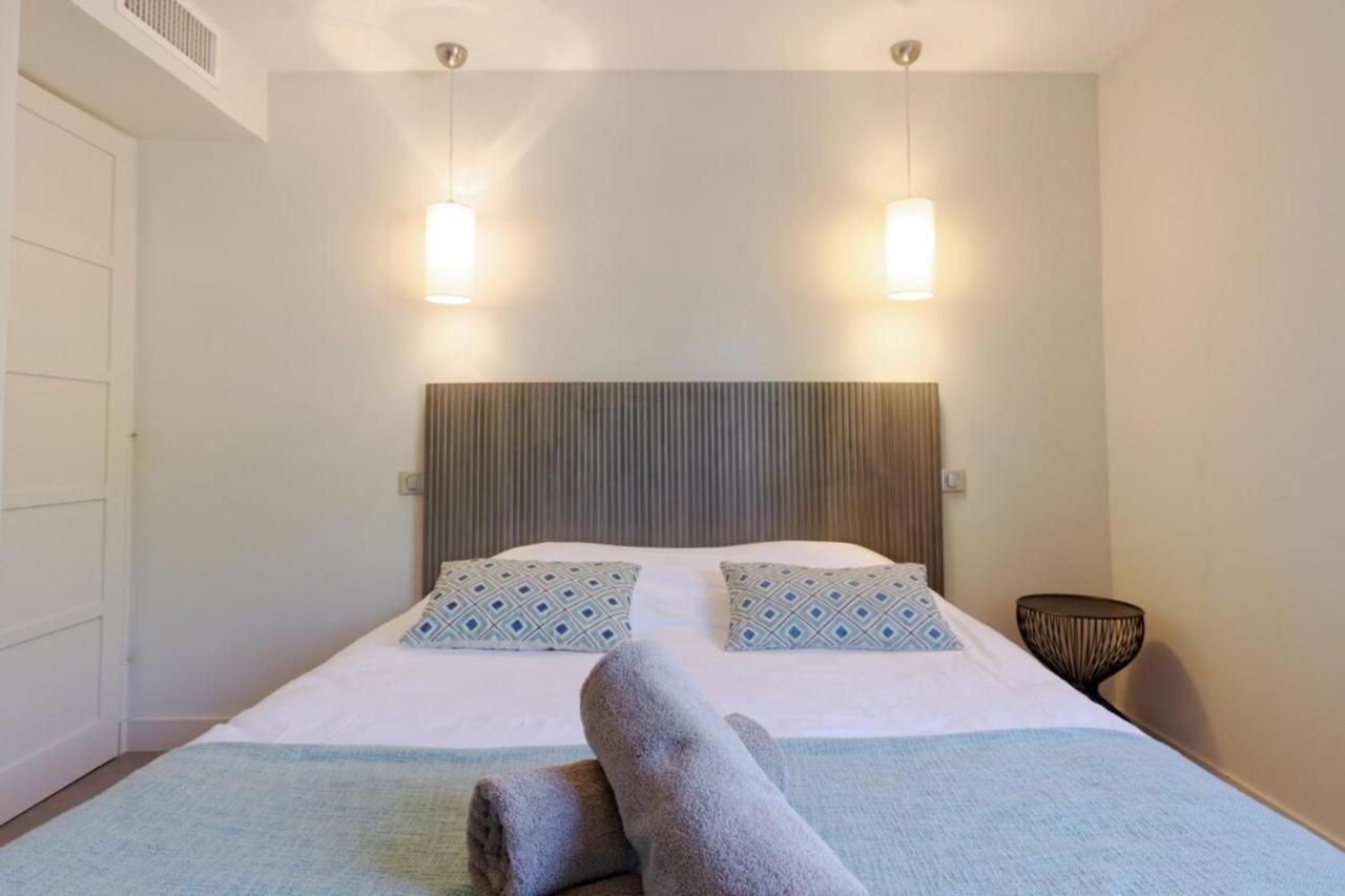 Private Furnished Apartment With All Comfort Has A Garden In A Green Space Meyreuil Exteriör bild