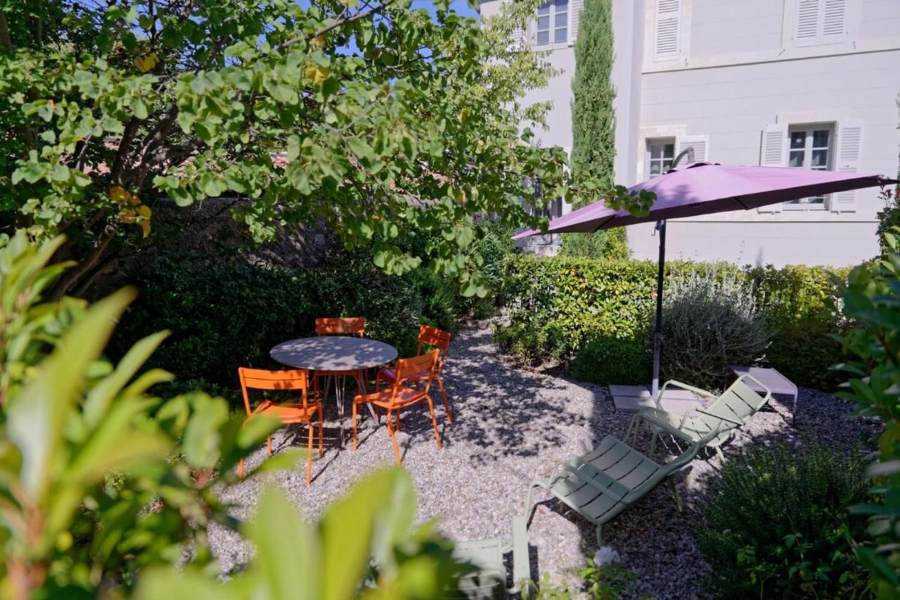 Private Furnished Apartment With All Comfort Has A Garden In A Green Space Meyreuil Exteriör bild