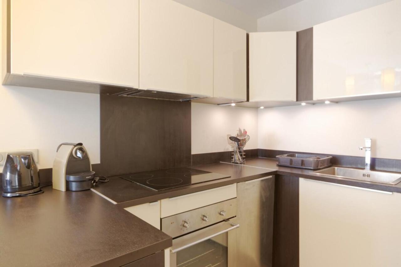 Private Furnished Apartment With All Comfort Has A Garden In A Green Space Meyreuil Exteriör bild